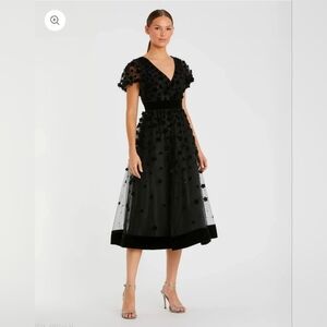 MacDuggal Black Embellished Butterfly Sleeve Velvet Hem Midi Dress SIZE 10